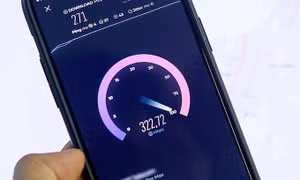 Nhà mạng đồng loại nâng tốc độ Internet tối thiểu 300 Mbps