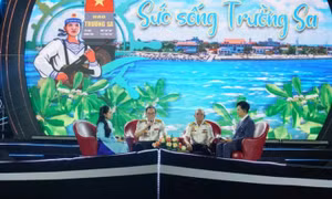 'Sức sống Trường Sa' và những cuộc gặp gỡ đầy xúc động