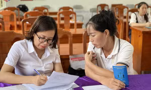 Để đồng bào am tường pháp luật