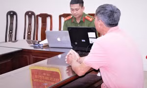 Bố bị khởi tố vì giao xe máy cho con mới 15 tuổi điều khiển ở Nam Định