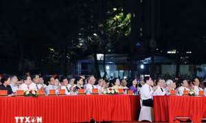 Tổng Bí thư Tô Lâm dự Chương trình nghệ thuật đặc biệt “Mùa Xuân thống nhất”