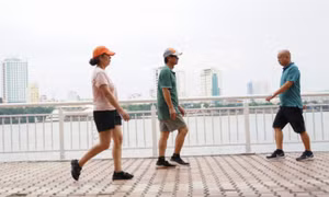Lưu ý khi đi bộ cho người bệnh gout