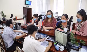 CCVC tại đơn vị không sắp xếp có được chế độ khi nghỉ việc?