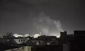 Mỹ không kích cảng dầu ở Yemen, ít nhất 38 người chết