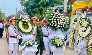 Tiếc thương và cảm phục Thiếu tá Nguyễn Đăng Khải - người chiến sĩ ngã xuống vì bình yên của nhân dân