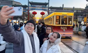 Tour Trung Quốc đắt khách dịp 30/4