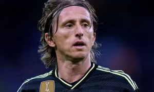 Luka Modric mua đội bóng Anh