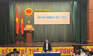 Việt Nam sẽ kiên trì trao đổi với Hoa Kỳ để giải quyết vấn đề về thuế