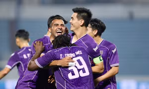 Vua phá lưới V-League: Tiến Linh từ thượng phong đến thế khó