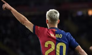 Barcelona thắng kiện vụ Dani Olmo và Pau Victor
