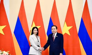 Chủ tịch Quốc hội Trần Thanh Mẫn tiếp Chủ tịch Nhóm Nghị sĩ hữu nghị Armenia-Việt Nam