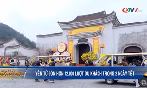 Yên Tử đón hơn 12.000 lượt du khách trong 2 ngày tết