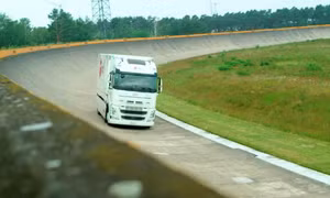 Xe tải thuần điện chạy hơn 1.000 km chỉ với một lần sạc
