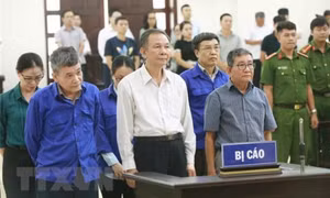 Ban Bí thư kỷ luật một số cán bộ vì có nhiều vi phạm nghiêm trọng