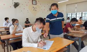 Hà Nội miễn 50% học phí năm học 2021-2022 cho học sinh