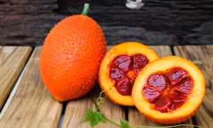  3 loại quả màu đỏ giúp ngừa bệnh tim mạch và ung thư