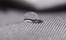 Vật liệu nano ngâm dưới nước nhiều giờ không ướt