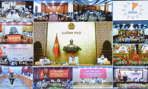 Các địa phương thực hiện giãn cách và tăng cường giãn cách xã hội phải hoàn thành xét nghiệm toàn dân trước 15/9