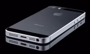 Apple ra iOS 12.5.5 vá lỗi trên iPhone đời cũ