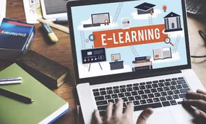 Giảng viên xin lỗi vì đuổi sinh viên khỏi lớp học online