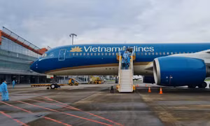 Sân bay Vân Đồn đón hơn 300 khách có "Hộ chiếu vắc xin" từ Pháp