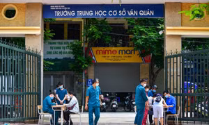 Bộ Y tế: 6 trường hợp cần thận trọng khi tiêm vaccine Covid-19