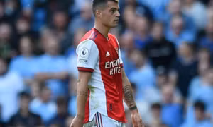 Quá xui xẻo, sao Arsenal dính COVID-19