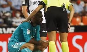 Ác mộng tiếp tục đeo bám sao Real Madrid