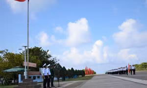 Bình yên Trường Sa