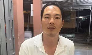 Người phụ nữ bị 'chồng hờ' chém gục trong nhà trọ ở Bình Phước