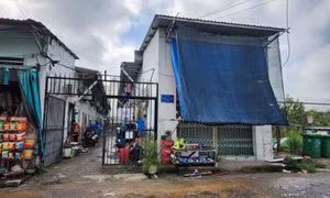 Chú rể rủ bạn về xóm trọ nhậu, bị giang hồ chém nhập viện