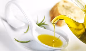 Lý do bạn nên uống mỗi ngày 1 thìa dầu ô liu