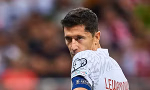 Viễn cảnh Lewandowski rời Barca tới Saudi Arabia