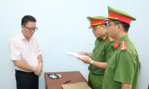 Giả danh “cò đất” chiếm đoạt hơn 9 tỷ đồng