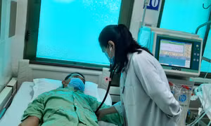 Vì sao không có triệu chứng suy thận, đi khám thì phát hiện giai đoạn muộn?