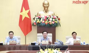 Đẩy nhanh tiến độ thực hiện các dự án giao thông đường bộ