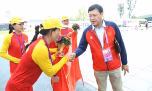 Trưởng đoàn thể thao Việt Nam tại Asiad 19: Xin lỗi người hâm mộ!