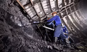 Không bổ sung quy định cách tính tỷ lệ hưởng lương hưu dành riêng cho lao động làm công việc khai thác than hầm lò