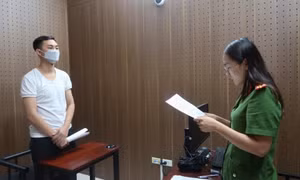 Bắt đối tượng vừa ra tù lại tiếp tục cho vay lãi 'cắt cổ' ở Bắc Kạn