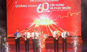 Cuộc thi sân khấu hóa tìm hiểu “Quảng Ninh 60 năm xây dựng và phát triển” cụm các thành phố, thị xã