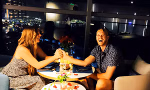 Trải nghiệm mới lạ với skybar cao nhất Hạ Long