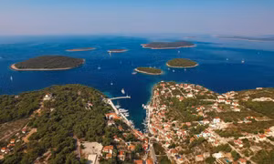 Đi tìm những "hòn ngọc" ẩn bên bờ biển đẹp nhất châu Âu ở Croatia
