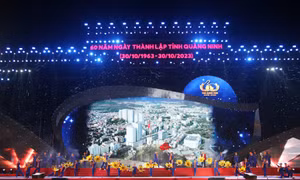 Ngân vang những bài ca đi cùng năm tháng