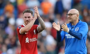 Jurgen Klopp phản ứng về sai lầm của Mac Allister