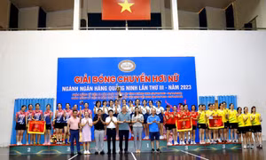Vietcombank Móng Cái vô địch Giải bóng chuyền hơi nữ Ngân hàng 2023