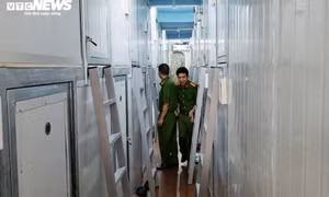 Tạm dừng hoạt động căn nhà tự ngăn làm 125 hộp ngủ cho thuê