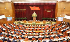 Quy định mới của Bộ Chính trị về đánh giá, xếp loại chất lượng hằng năm tập thể, cá nhân trong hệ thống chính trị