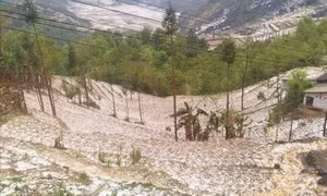Mưa đá trên diện rộng ở các huyện vùng cao Hà Giang