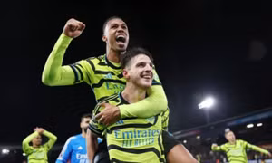 Cú sốc ập tới Arsenal