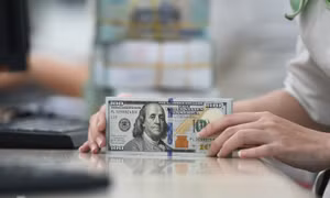 Giá USD tự do tăng mạnh